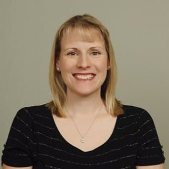 Dr. Sara Starkey Dr. Sara Starkey