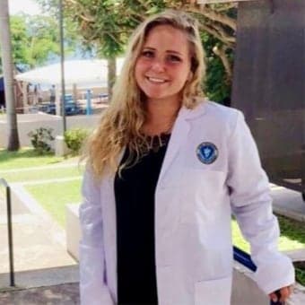 Dr. Randi Sheetz Dr. Randi Sheetz